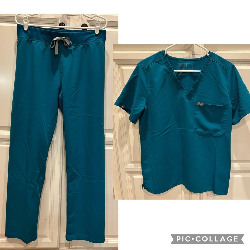 FIGS Pacific Blue Scrub Set Women’s Large Top/Medium regular pant